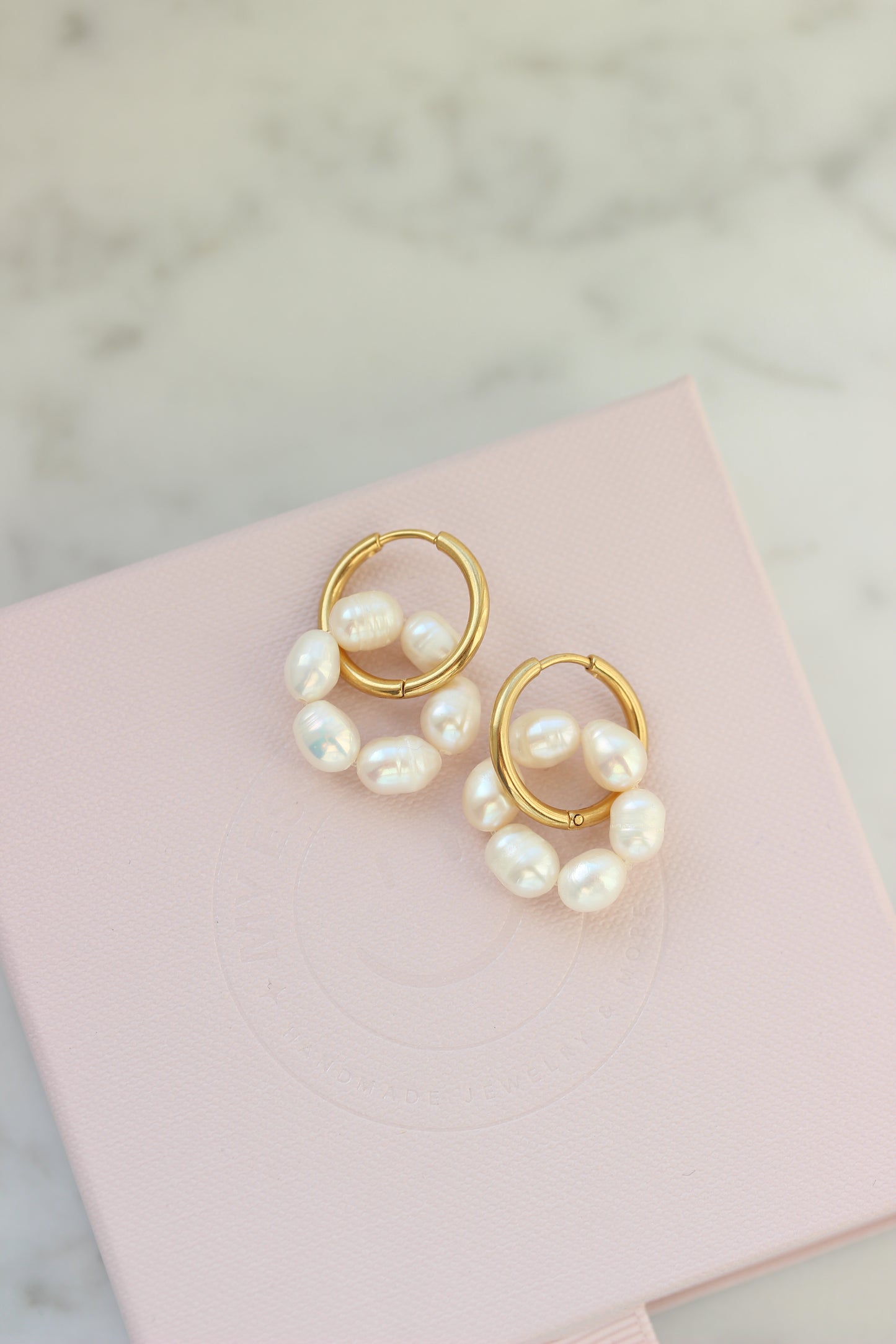 Chunky Pearl Creolen