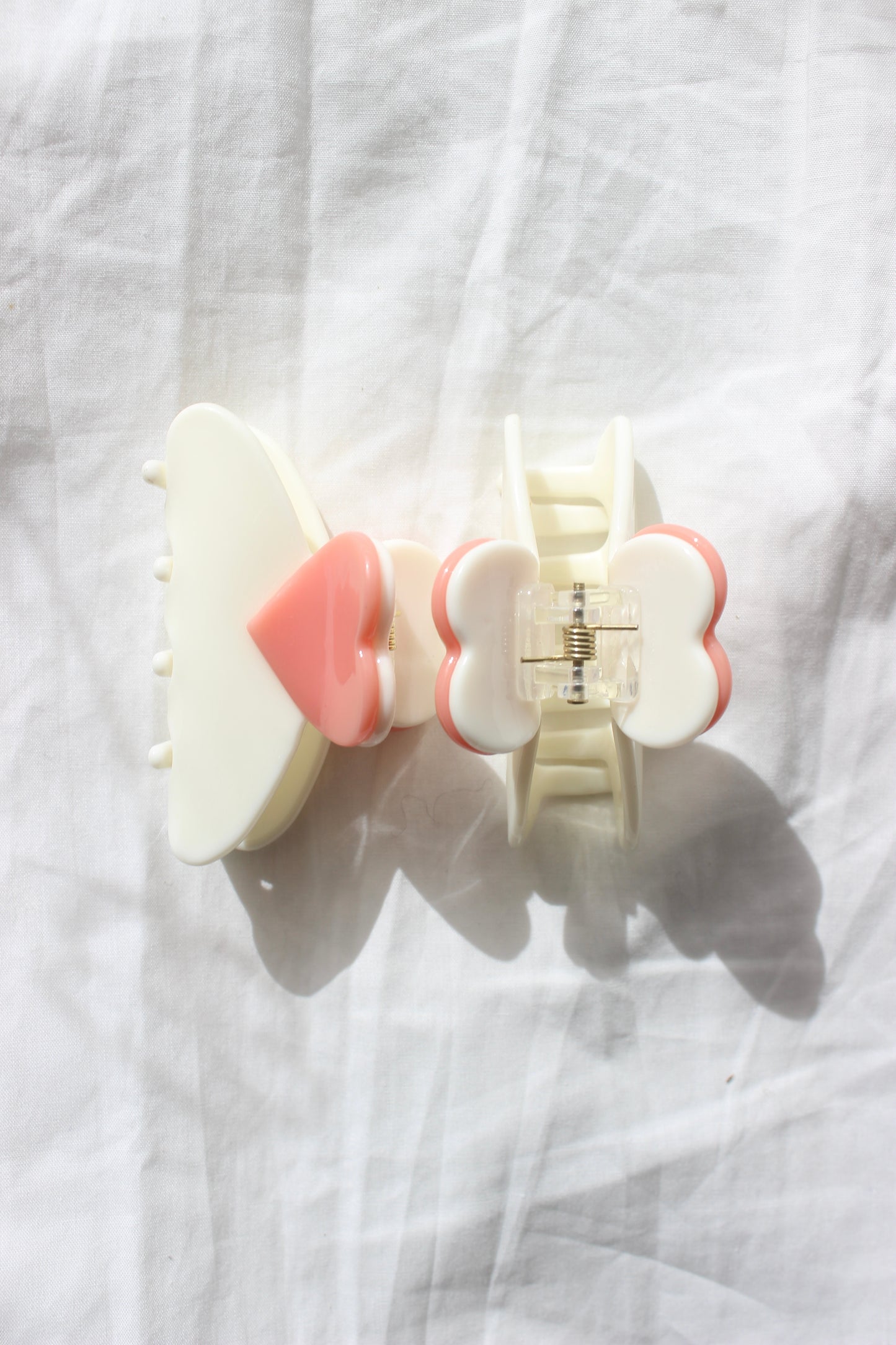 Peach hair clip
