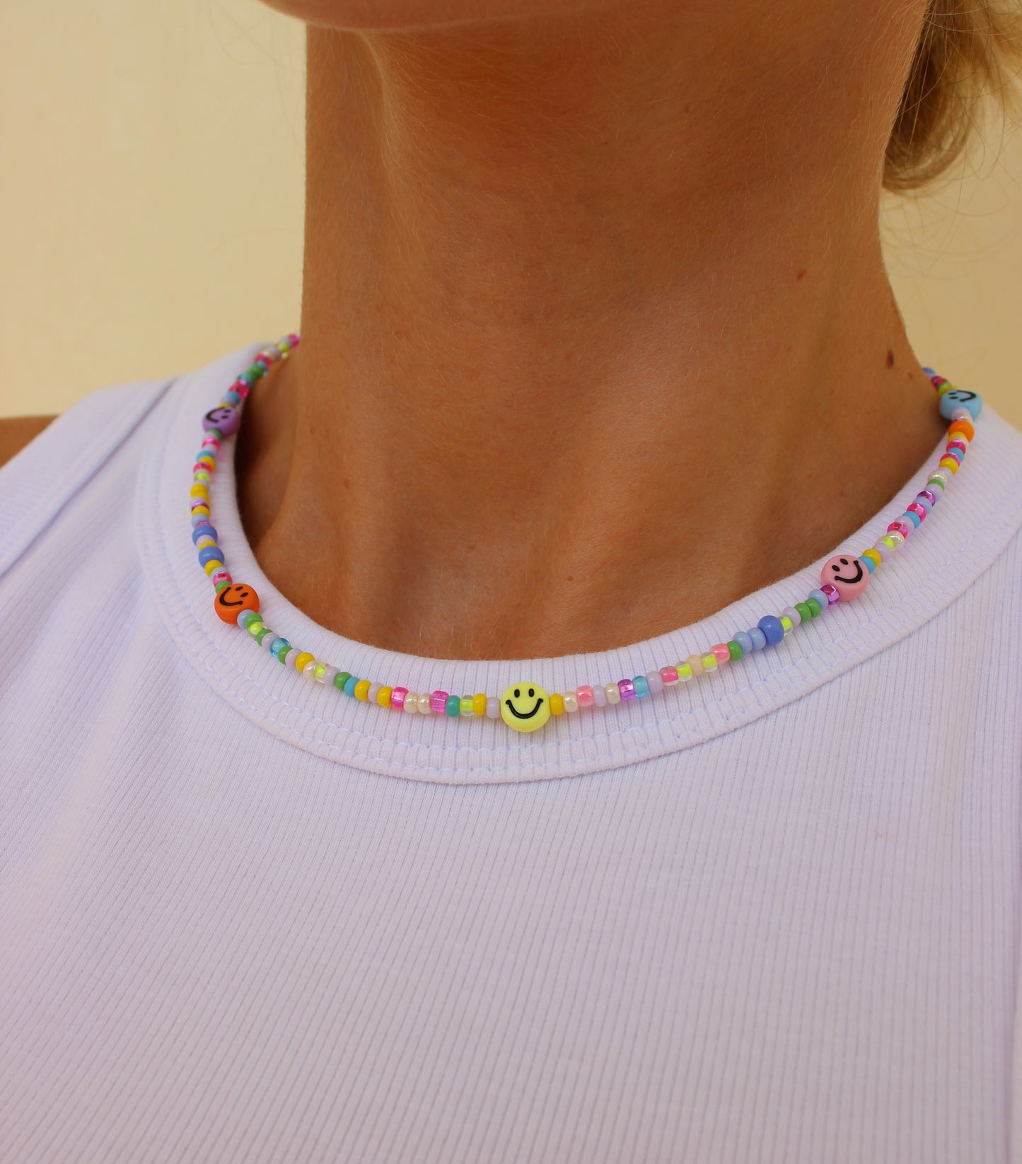 TRICOLOR Smiley Choker