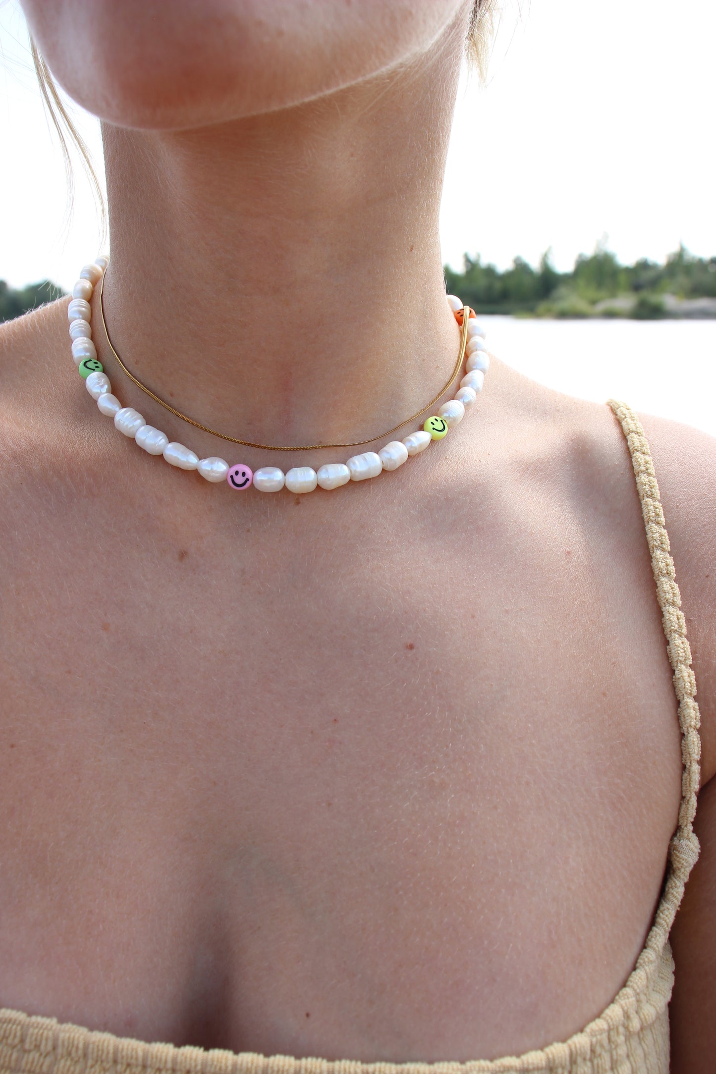 HAPPY SMILE Choker