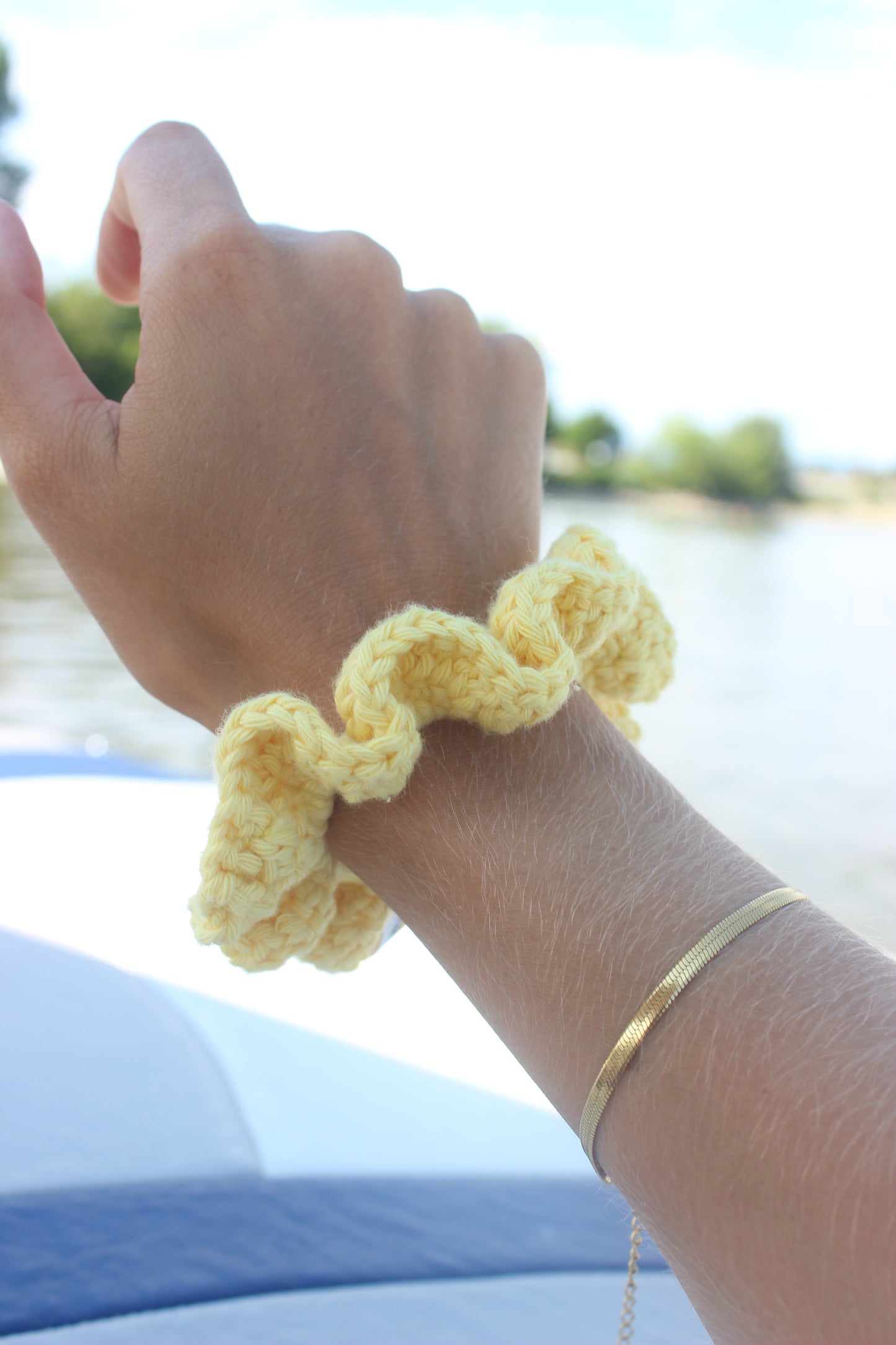 CROCHET Scrunchie gelb