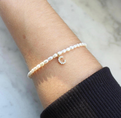 Buchstaben-Armband