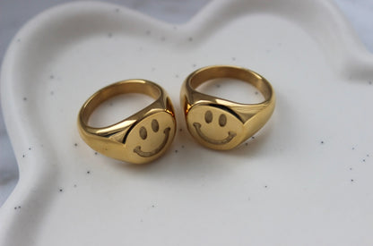 Chunky Smiley Ring