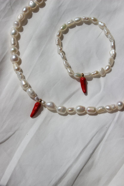 Chili Süßwasserperlen Choker
