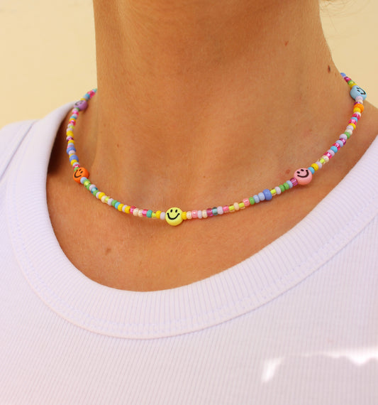 TRICOLOR Smiley Choker